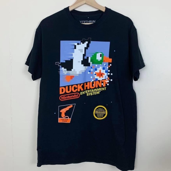 Nintendo 🦆 DUCK HUNT T-shirt —a classic!!!!! WOW! - Picture 1 of 4